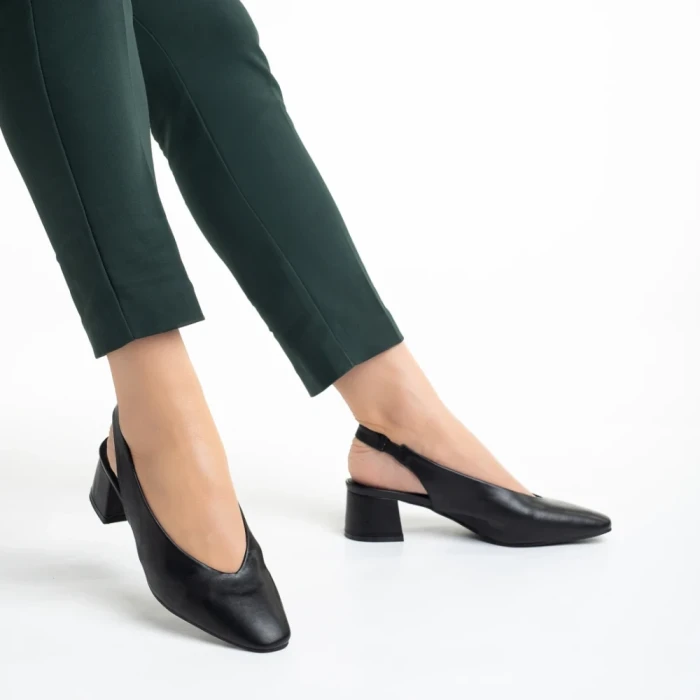Pantofi dama negri din piele ecologica cu toc Zelda