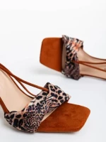 Sandale dama leopard din material textil Shadia