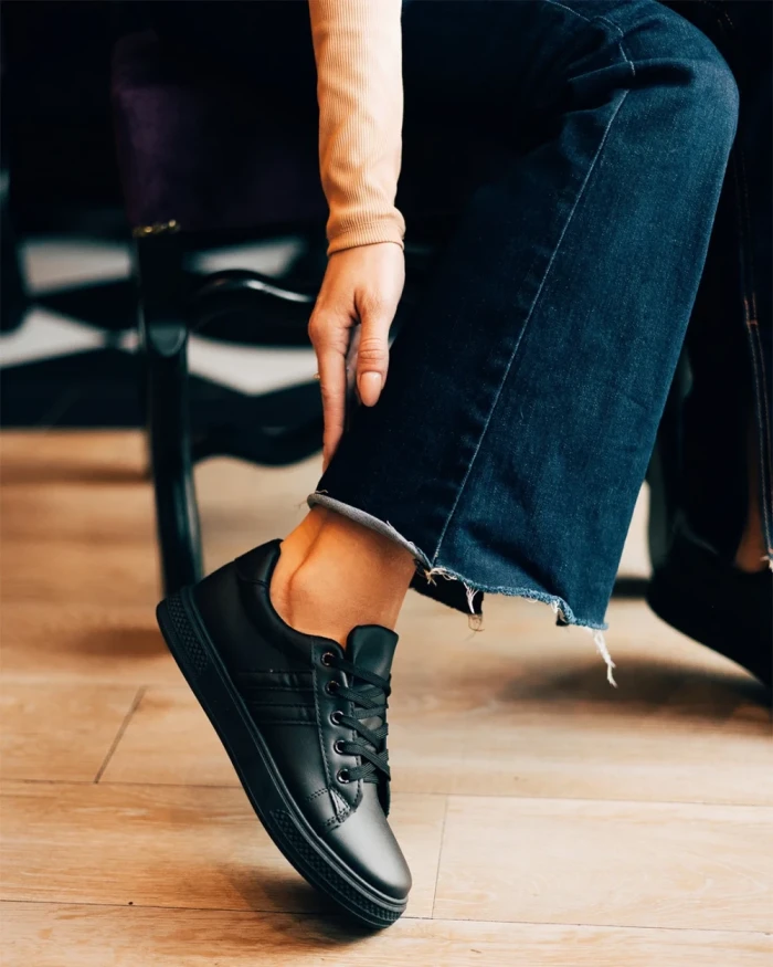 Pantofi sport dama negri din piele ecologica Mivara