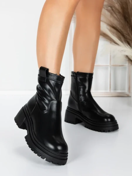Ghete Dama cu Platforma 5W82 BLACK | MEI