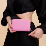 Portofel dama fucsia din piele ecologica Amparo